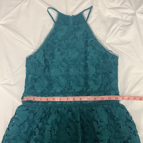 Green Lace LOFT Dress - Picture 9 of 11